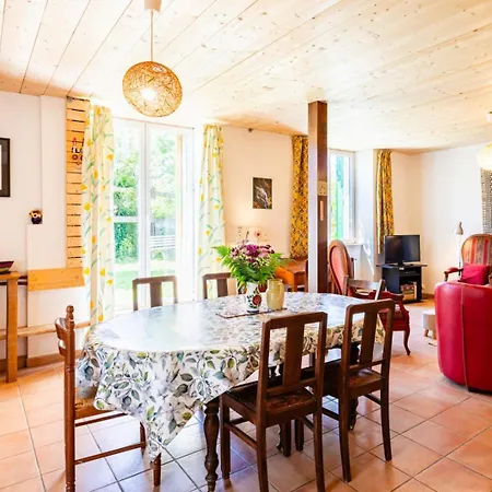 Familial En Ariege Casa de Férias *